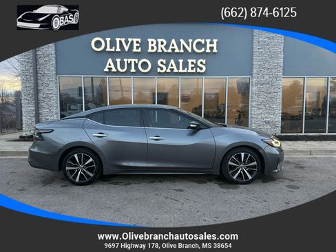 Used 2022 Nissan Maxima SV w/ Floor Mat Group FWD image 1