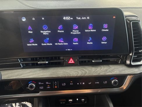 Used 2024 Kia Sportage X-Line AWD/4WD image 41