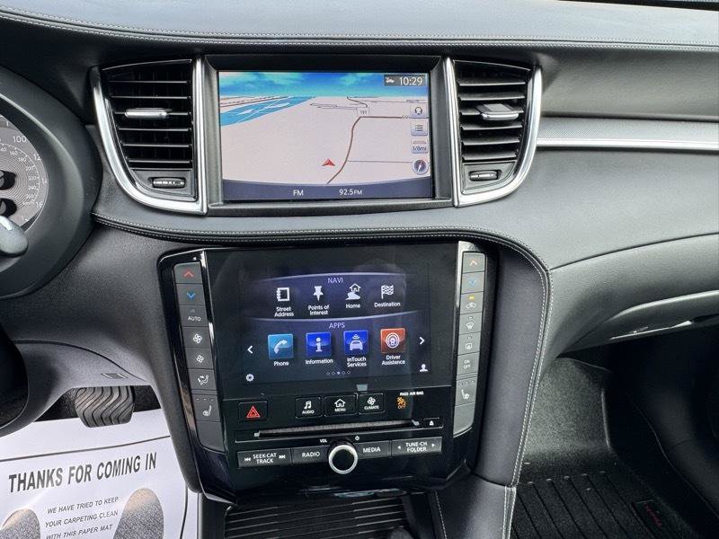 Used 2019 INFINITI QX50 Essential w/ Premium Heat Package AWD/4WD image 17