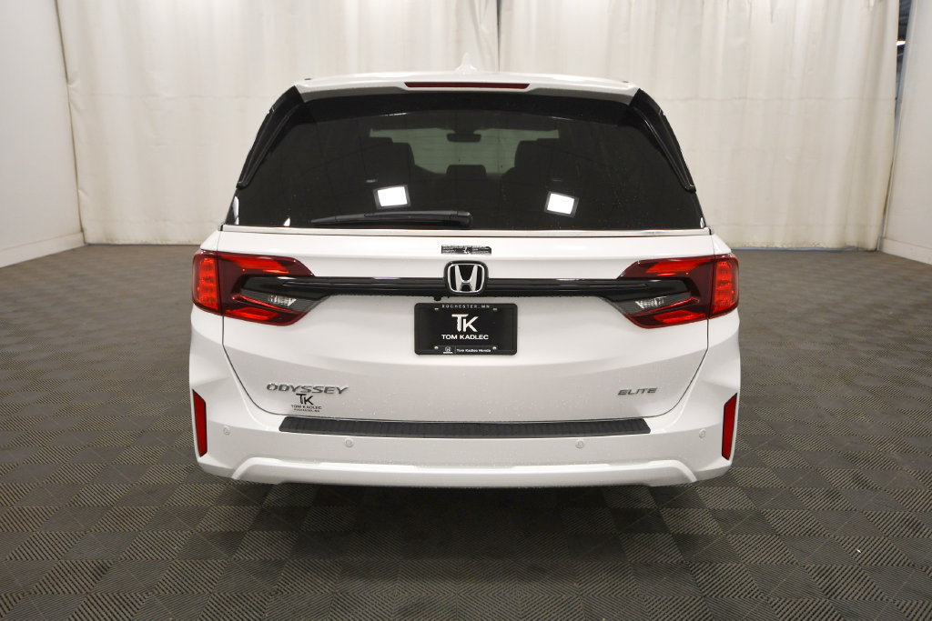 New 2027 Honda Odyssey Elite image 6