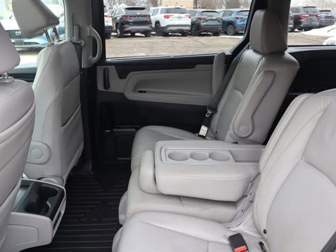 Used 2018 Honda Odyssey EX-L image 15