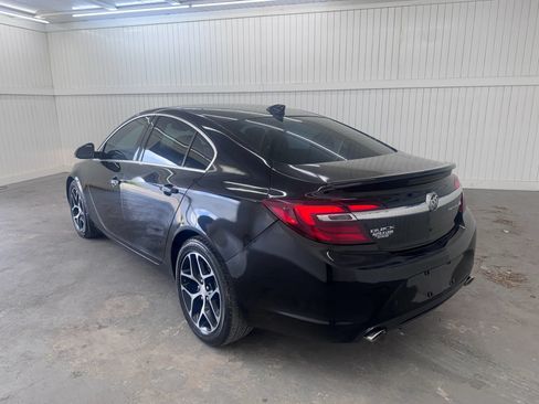 Used 2017 Buick Regal Sport Touring FWD image 7