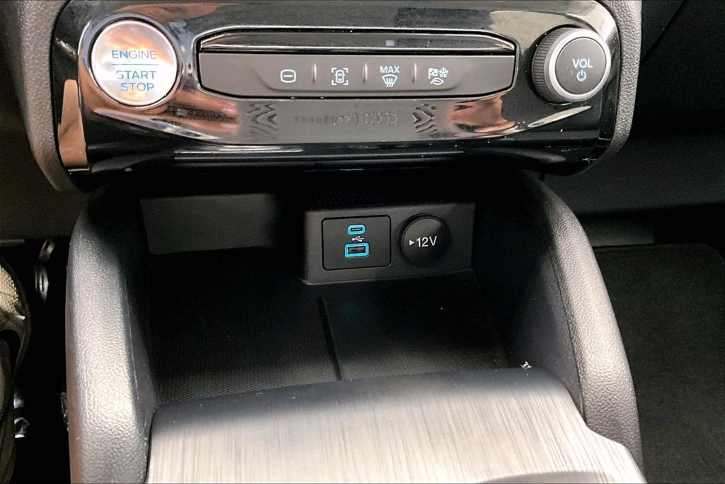 Certified 2023 Ford Escape SE FWD image 32