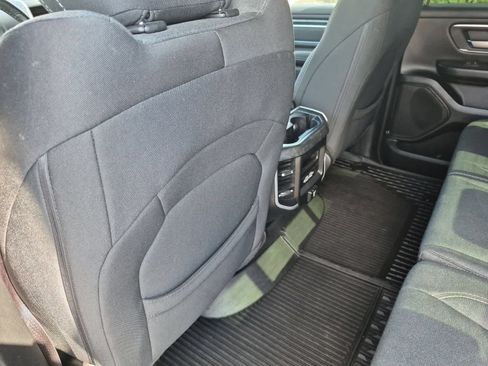 Used 2020 RAM 1500 Big Horn AWD/4WD image 18
