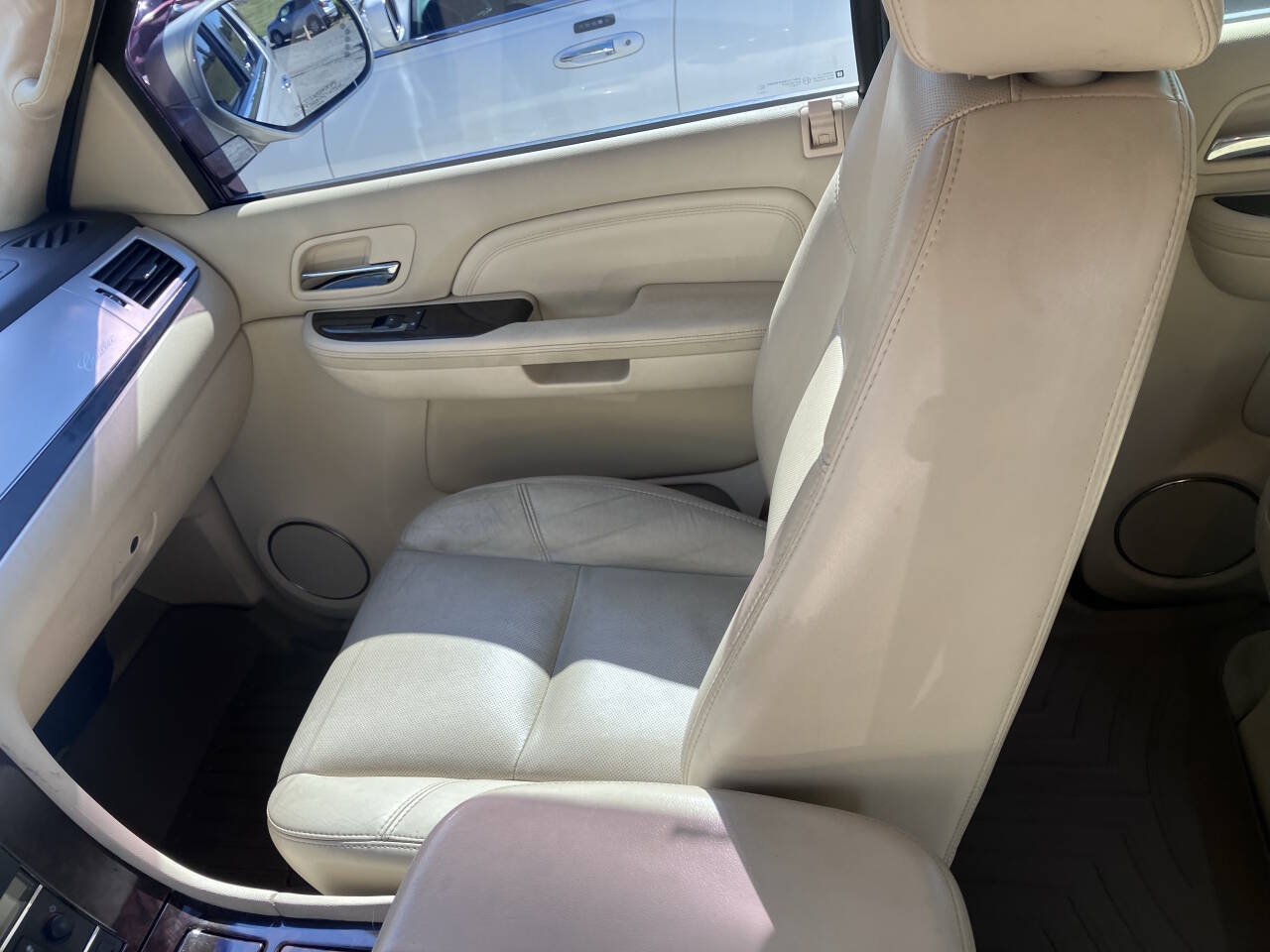 Used 2007 Cadillac Escalade AWD image 13