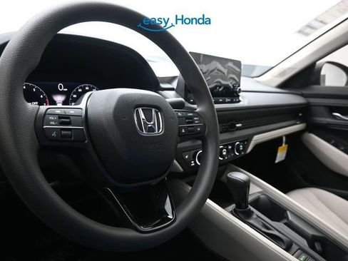 New 2025 Honda Accord SE image 11
