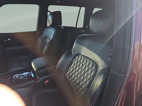 Used 2021 INFINITI QX80 Sensory w/ All-Season Package image 28