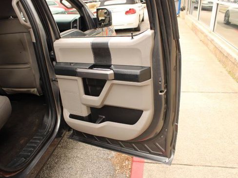 Used 2020 Ford F150 XLT w/ Equipment Group 301A Mid RWD image 15