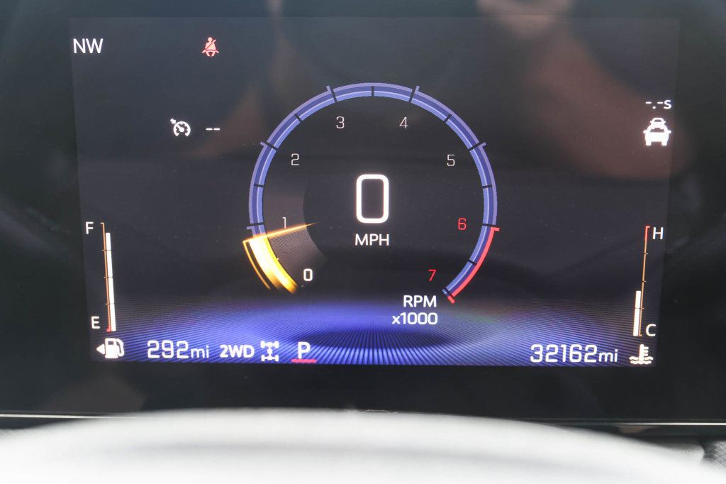 Used 2025 Chevrolet TrailBlazer LT AWD/4WD image 27