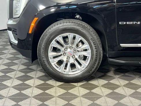 Used 2025 GMC Yukon XL Denali image 12