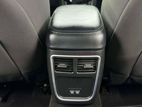 Used 2022 Dodge Charger SXT RWD image 43