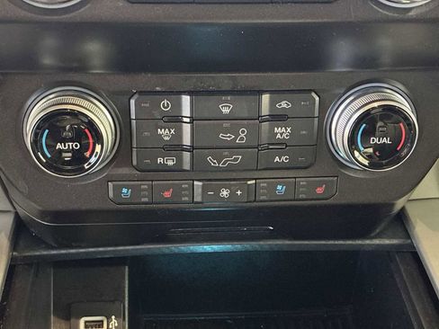 Used 2020 Ford F150 Lariat w/ Equipment Group 502A Luxury image 16