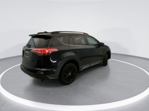 Used 2018 Toyota RAV4 Adventure AWD/4WD image 6
