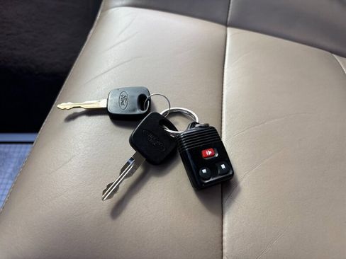 Used 2003 Ford F150 Lariat image 20