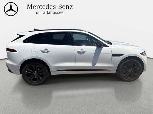Used 2026 Jaguar F-PACE R-Dynamic S AWD/4WD image 4