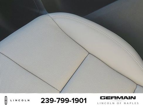 New 2026 Lincoln Corsair Reserve image 27