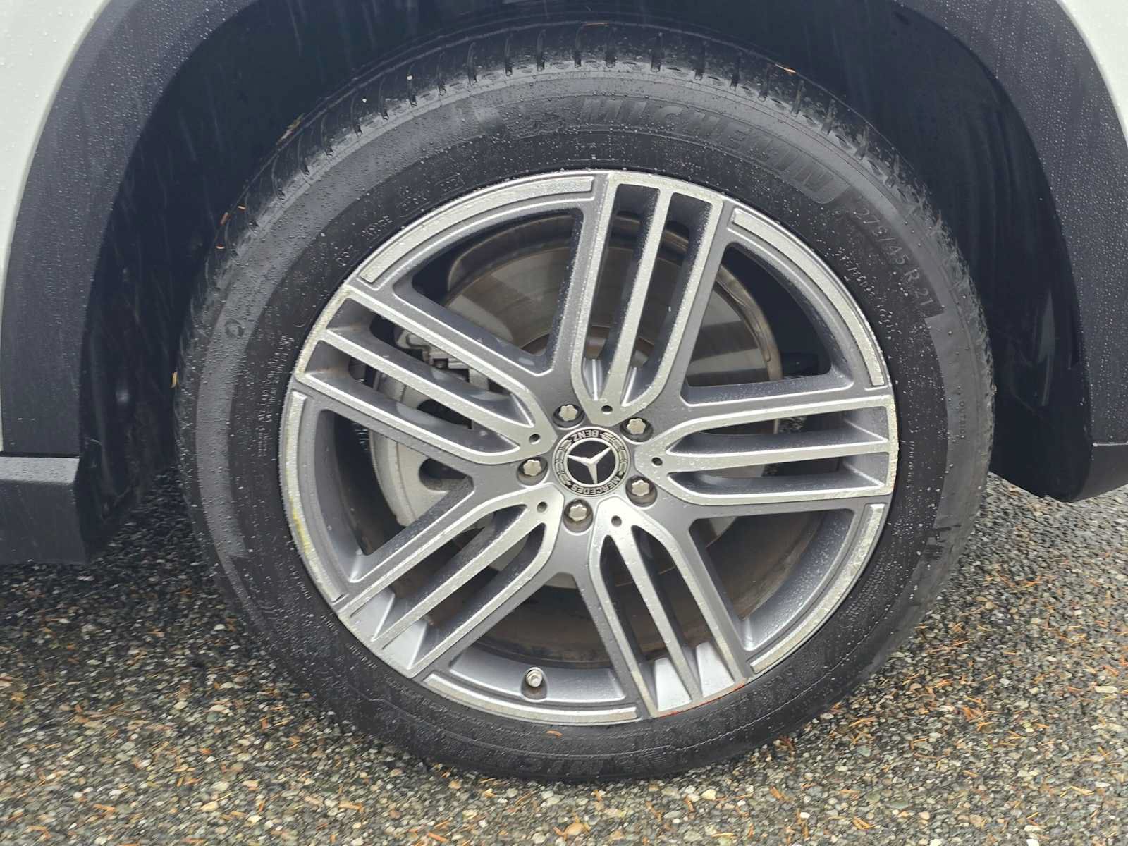 Used 2021 Mercedes-Benz GLS 450 4MATIC image 9
