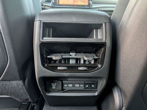 New 2026 Jeep Grand Cherokee Limited image 14