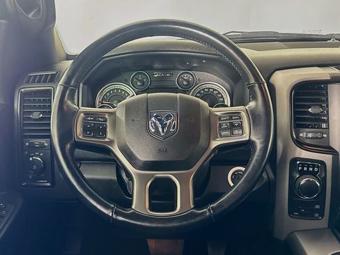 Used 2023 RAM 1500 Express AWD/4WD image 14