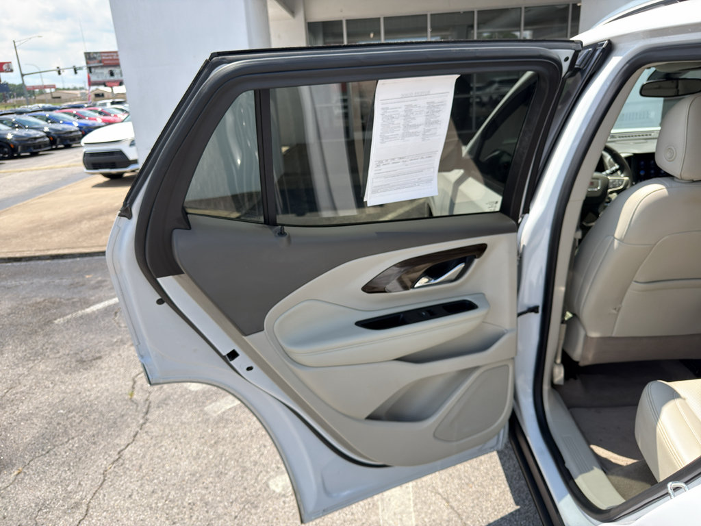 Used 2020 GMC Terrain Denali w/ Denali Premium Package FWD image 26
