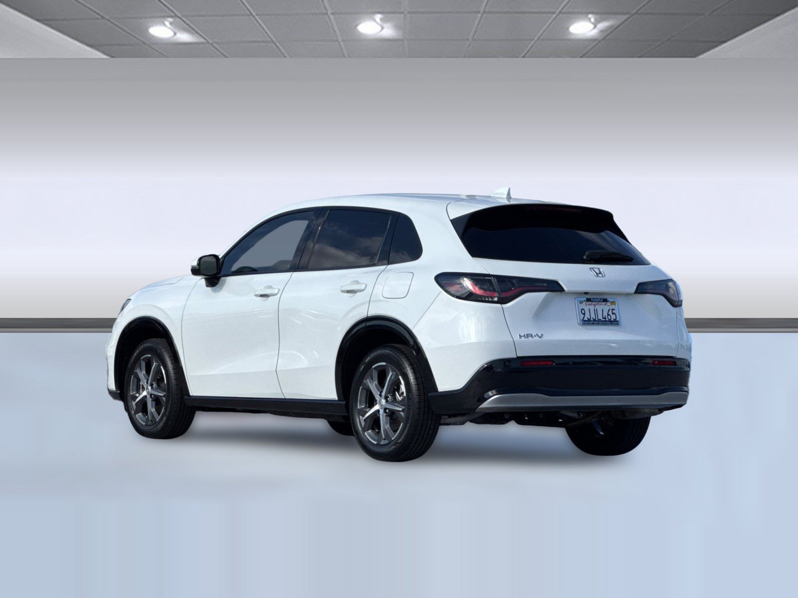Certified 2024 Honda HR-V EX-L image 3