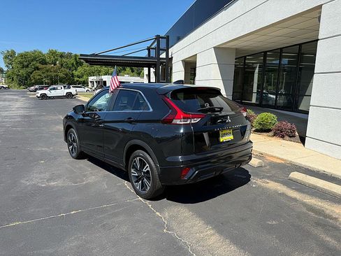 Used 2024 Mitsubishi Eclipse Cross SEL AWD/4WD image 3