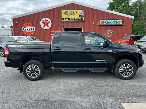 Used 2019 Toyota Tundra SR5 AWD/4WD image 2