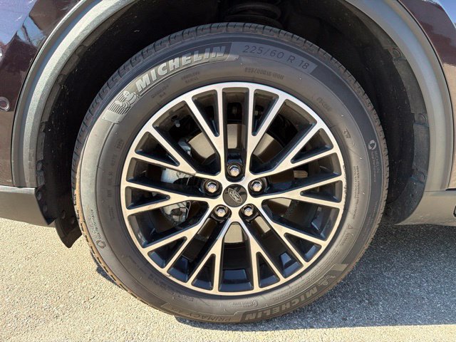 Used 2023 Ford Escape SE w/ PHEV Premium Package FWD image 18