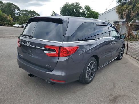 Used 2024 Honda Odyssey Elite image 4
