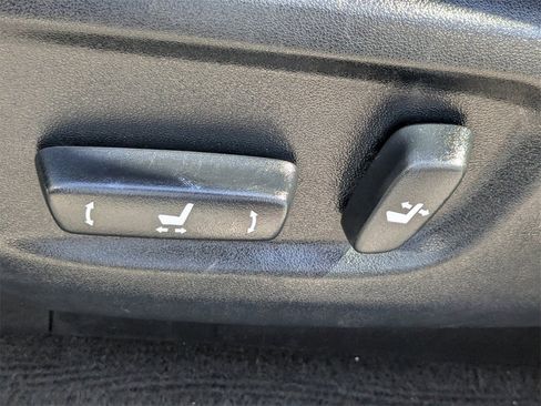 Used 2021 Toyota 4Runner Limited image 20