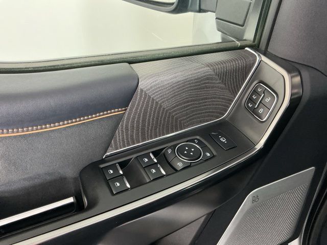 Certified 2024 Ford F350 Platinum w/ Tremor Off-Road Package AWD/4WD image 18