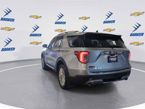 Used 2024 Ford Explorer Limited w/ Equipment Group 301A image 3
