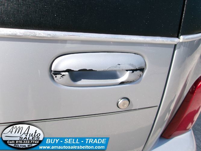 Used 2004 Cadillac De Ville Hearse FWD image 28
