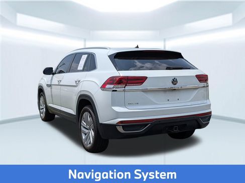 Used 2020 Volkswagen Atlas Cross Sport SEL FWD image 2