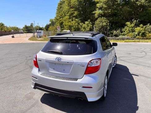 Used 2009 Toyota Matrix XRS FWD image 12