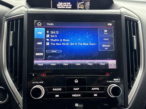 Used 2020 Subaru Forester Limited image 22