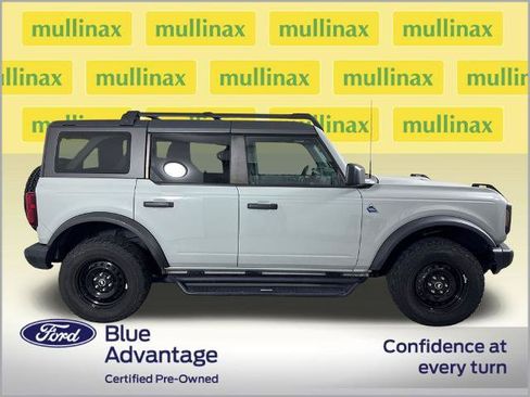 Certified 2022 Ford Bronco Black Diamond AWD/4WD image 2