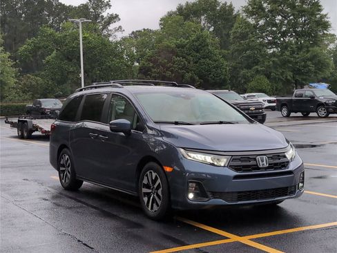 Used 2025 Honda Odyssey EX-L image 9