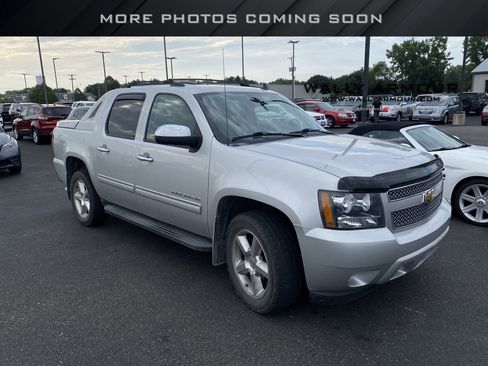 Used 2011 Chevrolet Avalanche LS w/ Regional Value Package AWD/4WD image 1