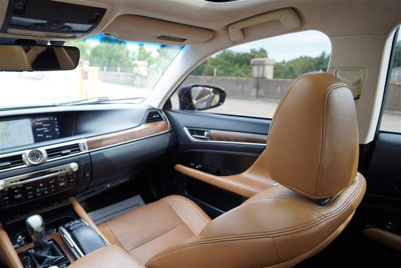 Used 2018 Lexus GS 350 AWD w/ Premium Package image 34