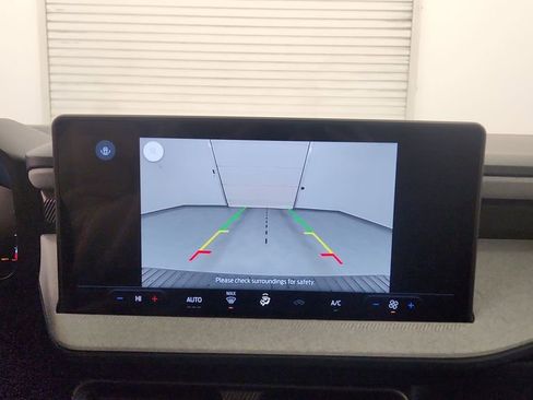 New 2026 Ford Maverick XLT image 27