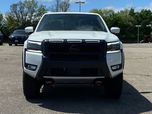 New 2026 Nissan Frontier PRO-4X w/ Pro Premium Package AWD/4WD image 3