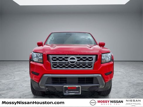 Used 2023 Nissan Frontier SV w/ Tow Package image 3