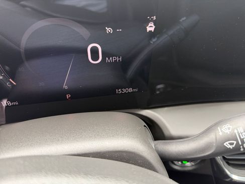 Used 2025 Buick Encore GX Preferred image 38