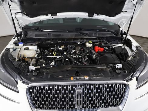 Used 2022 Lincoln Corsair AWD w/ Equipment Group 101A image 20