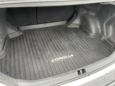 Used 2016 Toyota Corolla S FWD image 34