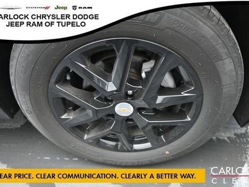 Used 2024 Chevrolet Equinox LT FWD image 38