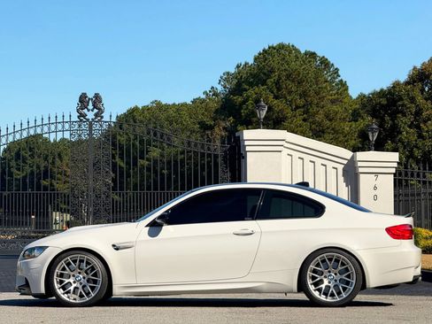Used 2013 BMW M3 Coupe w/ Premium Pkg image 7