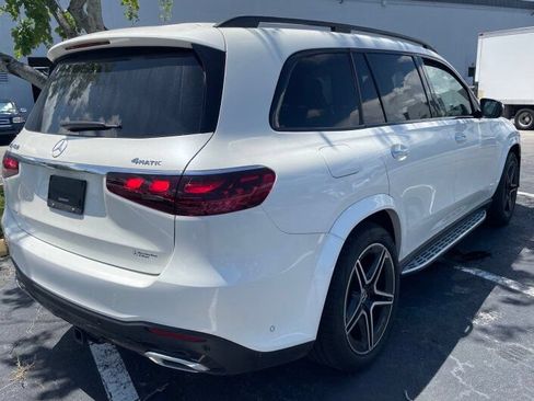 Used 2024 Mercedes-Benz GLS 450 4MATIC image 16
