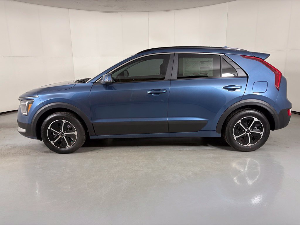 New 2026 Kia Niro EX FWD image 5